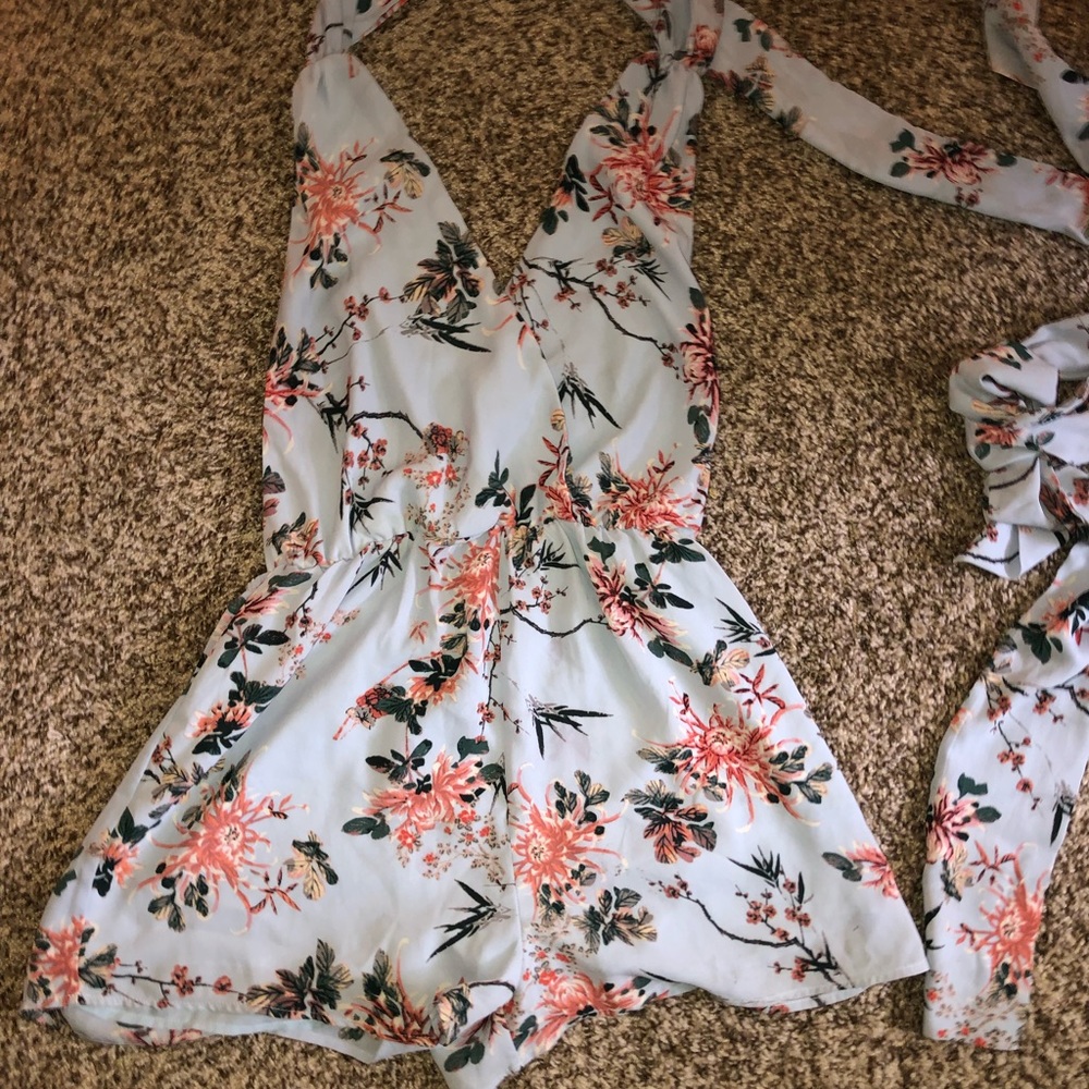 American treads romper - Picture 1 of 1